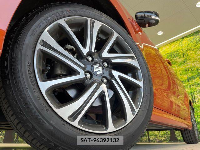 Suzuki SWIFT 2023-11 8210501-12