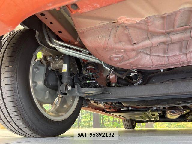 Suzuki SWIFT 2023-11 8210501-19