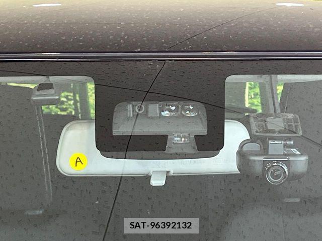 Suzuki SWIFT 2023-11 8210501-2