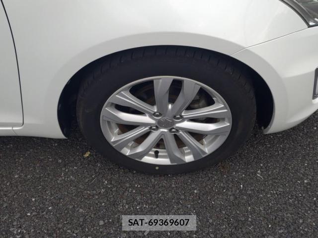 Suzuki SWIFT 2014-06 8210512-29