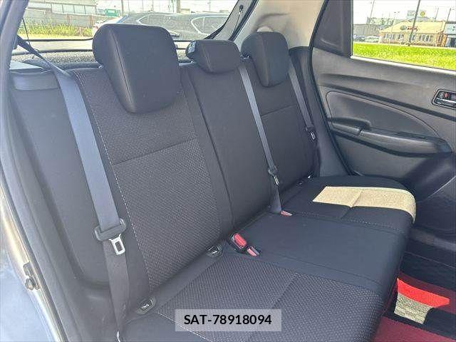 Suzuki SWIFT 2018-01 8210503-9