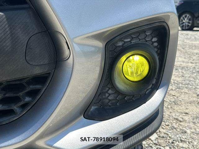 Suzuki SWIFT 2018-01 8210503-13