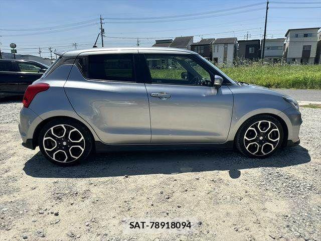 Suzuki SWIFT 2018-01 8210503-17