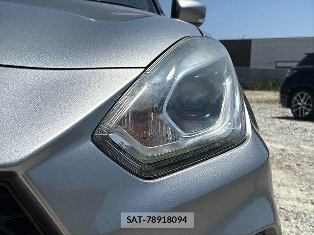 Suzuki SWIFT 2018-01 8210503-22