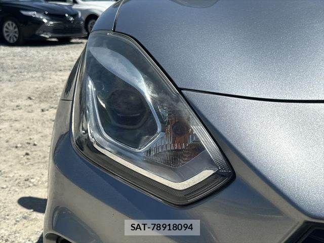 Suzuki SWIFT 2018-01 8210503-23