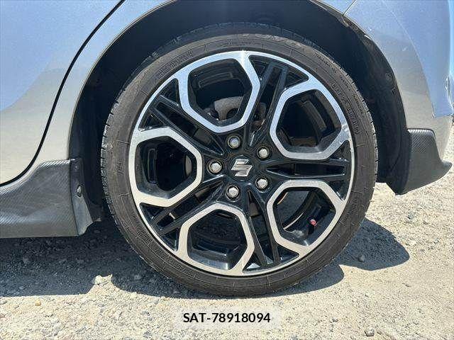 Suzuki SWIFT 2018-01 8210503-29