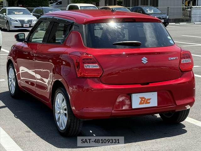 Suzuki SWIFT 2018-09 8210510-12