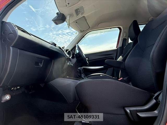 Suzuki SWIFT 2018-09 8210510-16