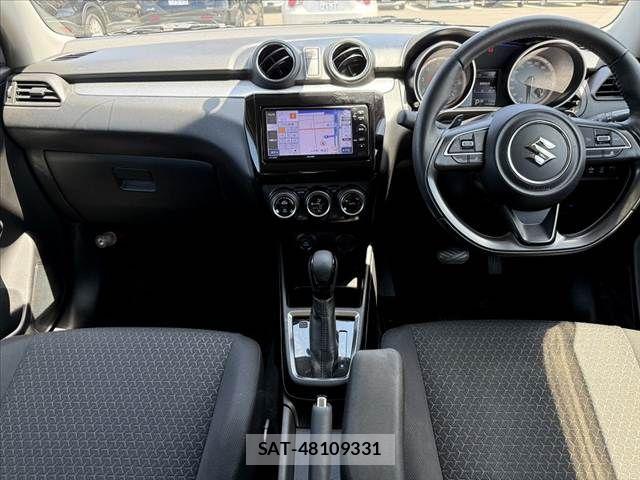Suzuki SWIFT 2018-09 8210510-1