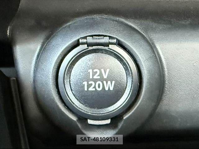 Suzuki SWIFT 2018-09 8210510-27