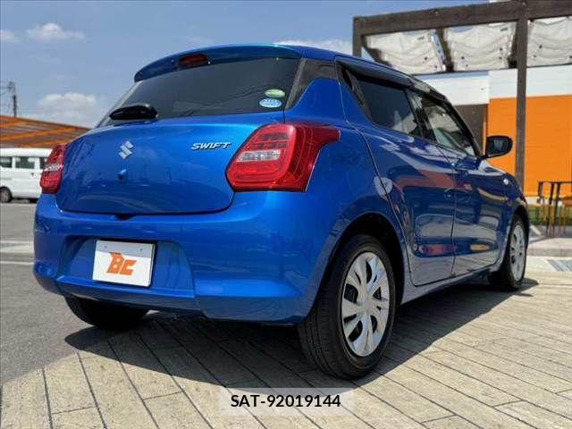 Suzuki SWIFT 2020-02 8210508-14