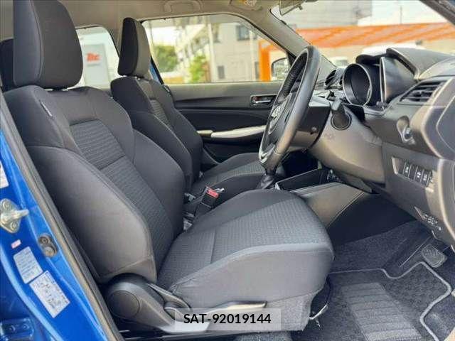 Suzuki SWIFT 2020-02 8210508-15