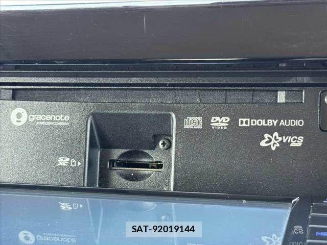 Suzuki SWIFT 2020-02 8210508-22