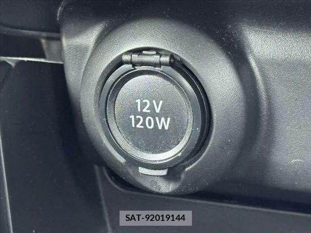 Suzuki SWIFT 2020-02 8210508-27