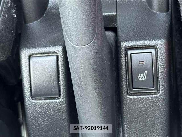 Suzuki SWIFT 2020-02 8210508-6