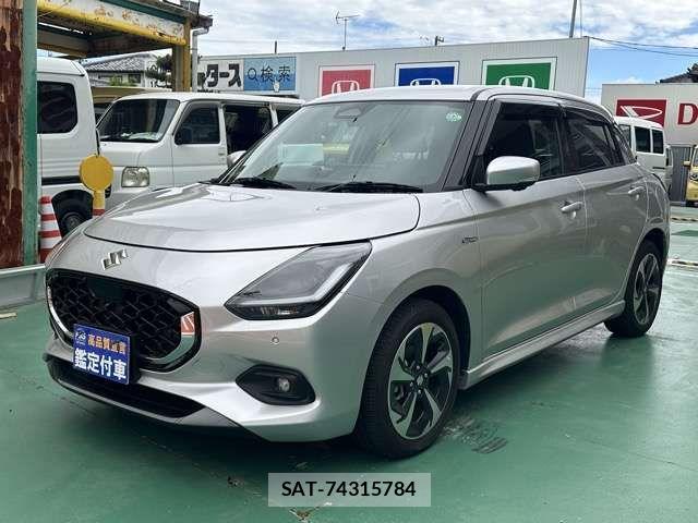 Suzuki SWIFT 2024-03 8210502-2