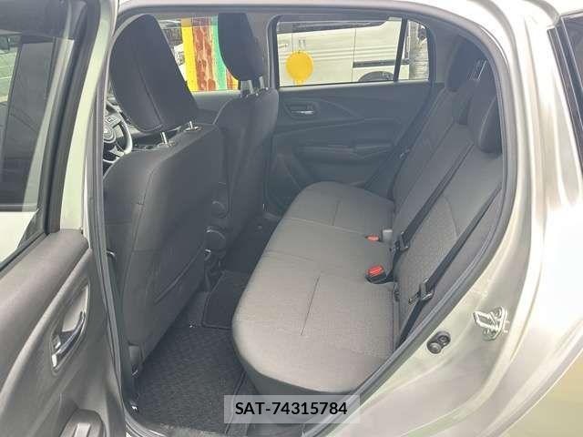 Suzuki SWIFT 2024-03 8210502-5
