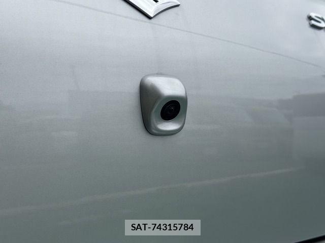 Suzuki SWIFT 2024-03 8210502-8