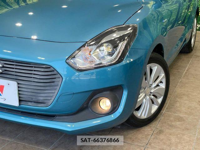 Suzuki SWIFT 2018-03 8210513-11
