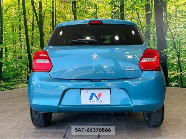 Suzuki SWIFT 2018-03 8210513-14