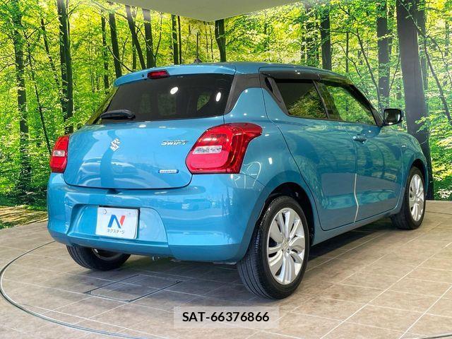 Suzuki SWIFT 2018-03 8210513-16