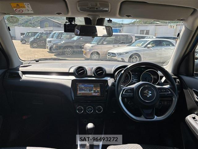 Suzuki SWIFT 2021-12 8210504-3