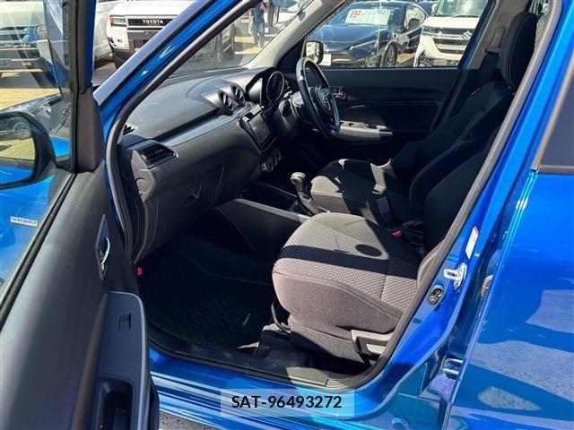 Suzuki SWIFT 2021-12 8210504-5