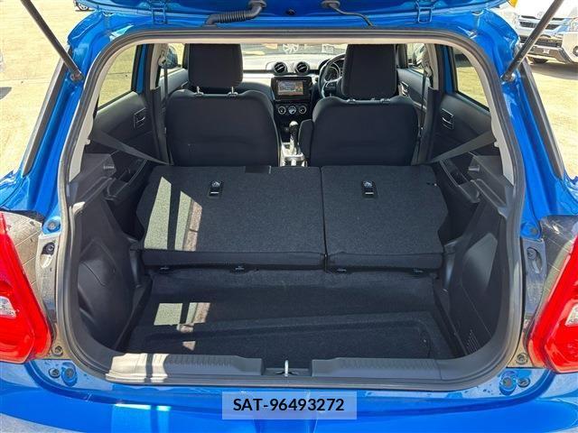 Suzuki SWIFT 2021-12 8210504-7