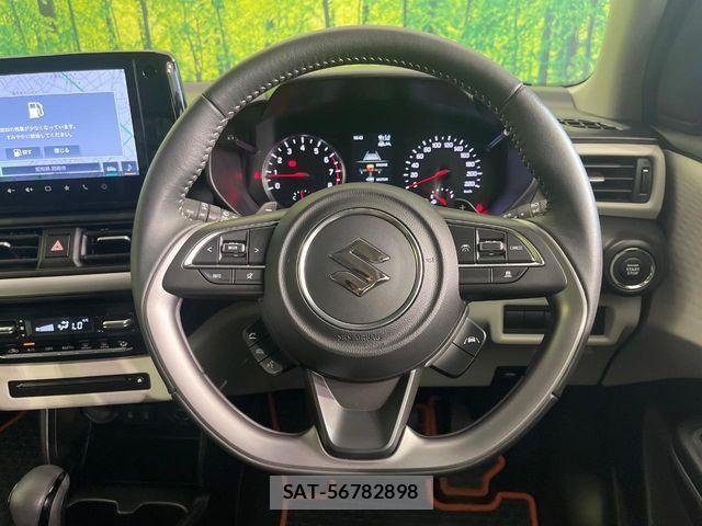 Suzuki SWIFT 2023-12 8210499-10