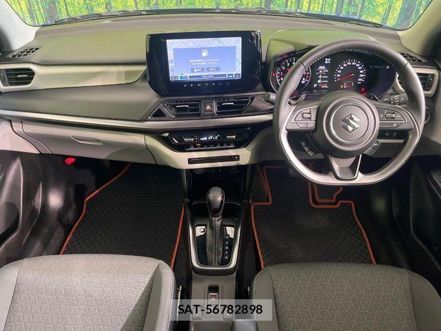 Suzuki SWIFT 2023-12 8210499-1