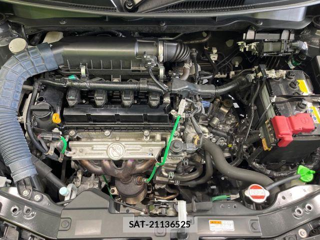 Suzuki SWIFT 2017-03 8210506-17