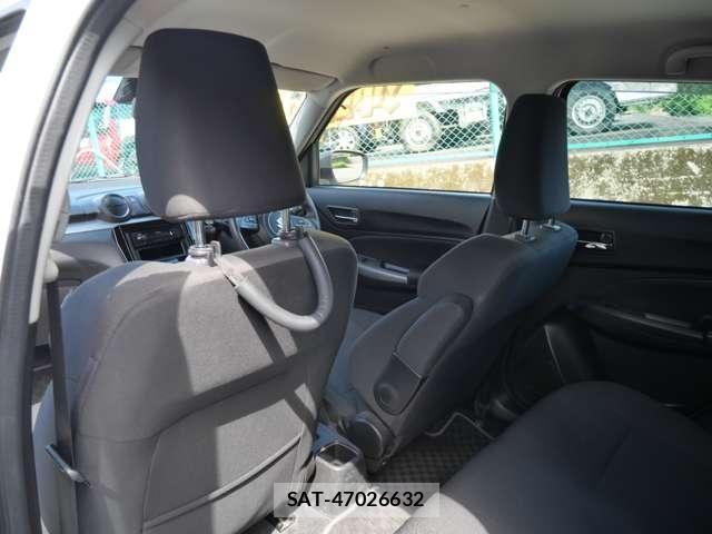 Suzuki SWIFT 2018-04 8210514-14