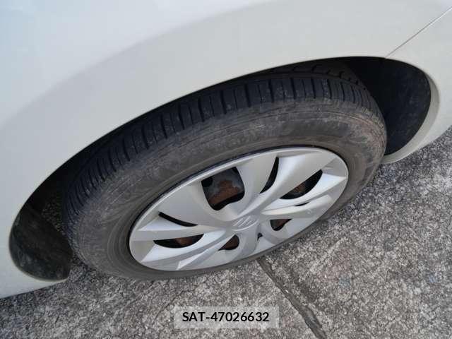 Suzuki SWIFT 2018-04 8210514-8