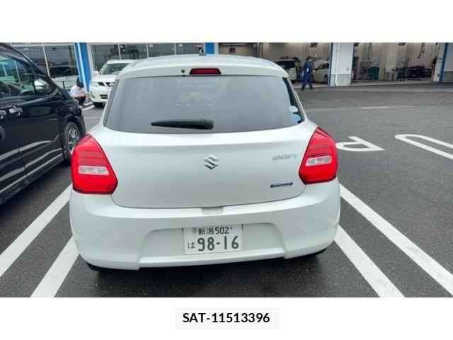 Suzuki SWIFT 2017-11 8232027-1