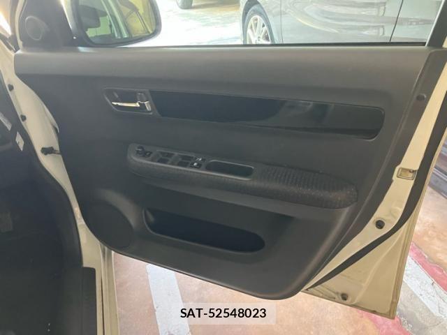 Suzuki SWIFT 2009-08 8232033-9