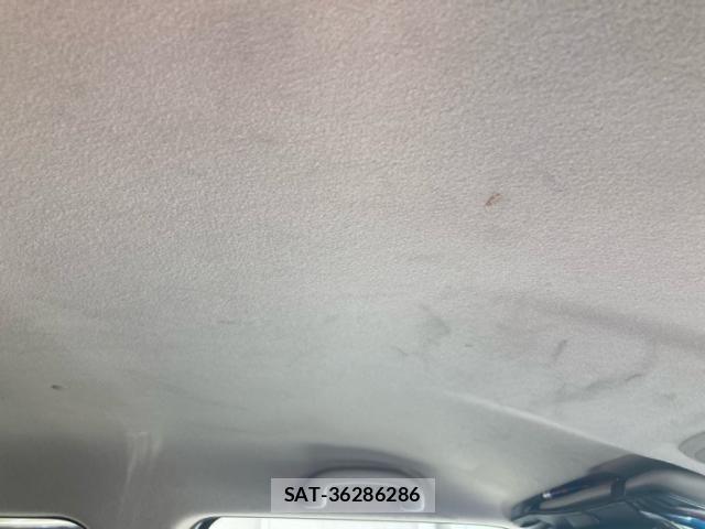 Suzuki SWIFT 2017-03 8232034-15