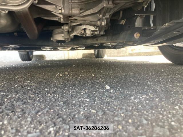 Suzuki SWIFT 2017-03 8232034-4