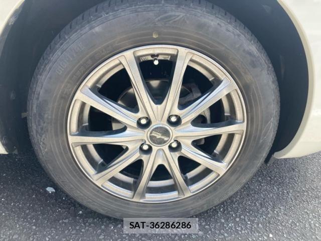 Suzuki SWIFT 2017-03 8232034-5