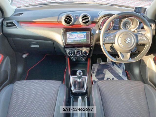 Suzuki SWIFT 2019-10 8232019-1