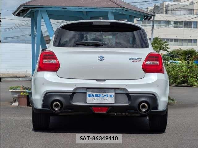 Suzuki SWIFT 2022-05 8246866-7
