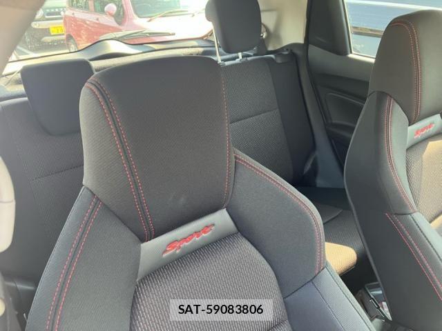 Suzuki SWIFT 2023-04 8246864-19