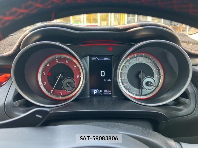 Suzuki SWIFT 2023-04 8246864-24