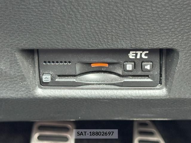 Suzuki SWIFT 2015-05 8246872-26