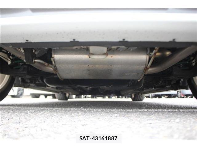 Suzuki SWIFT 2015-01 8246871-16