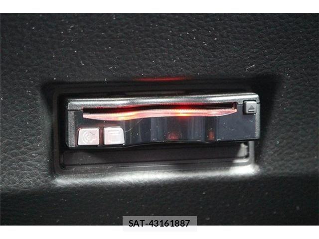 Suzuki SWIFT 2015-01 8246871-4