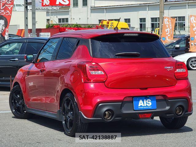 Suzuki SWIFT 2018-12 8246868-9