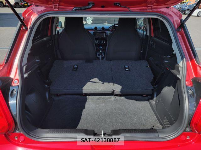 Suzuki SWIFT 2018-12 8246868-23
