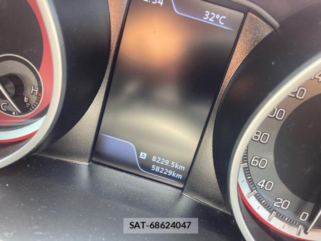 Suzuki SWIFT 2022-08 8246867-16
