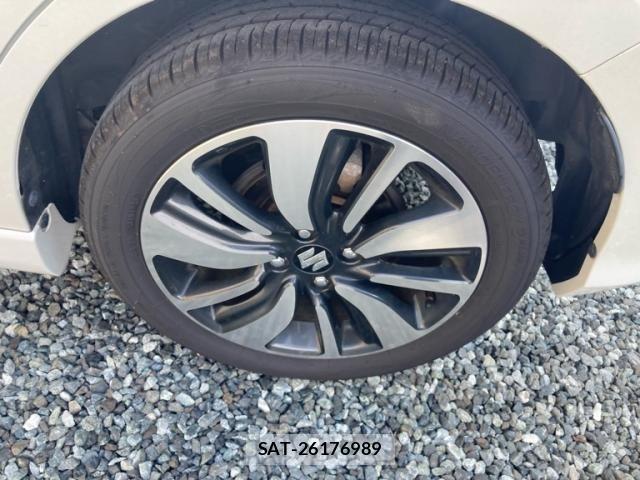 Suzuki SWIFT 2017-09 8317454-12