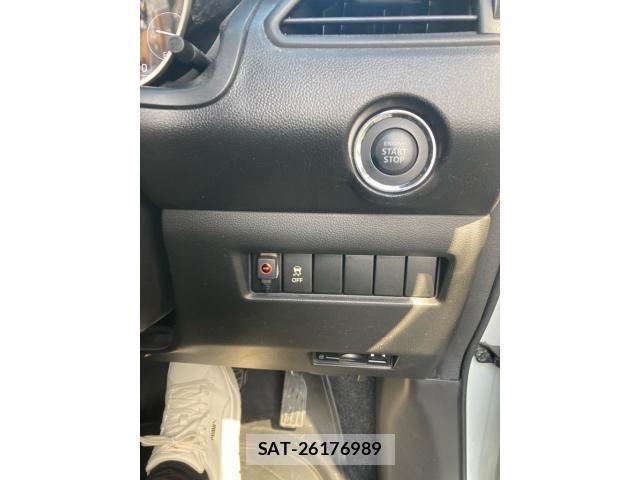 Suzuki SWIFT 2017-09 8317454-14